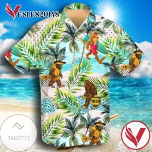 Bigfoot In The Beach For men And Women Graphic Print Short Sleeve Hawaiian Casual Shirt Vesles2014S