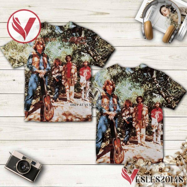 Creedence Clearwater Revival Green River Album Cover Shirt, Unique Gifts For Music Lovers - Vesles2014S