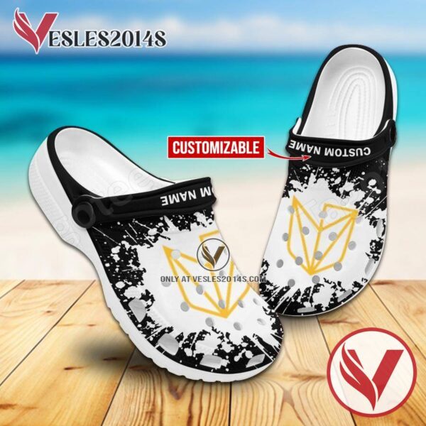 DeVry University Illinois Crocs Classic Clogs, Unique Footwear For Fans