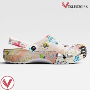 Snoopy Peanuts Cartoon Dog Crocs 3D Clog For Men Women Kids Shoes, Unique Gift From  Vesles2014S