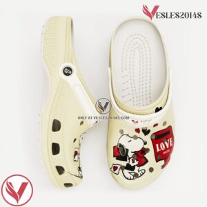 Snoopy Peanuts Cartoon Dog Crocs 3D Clog Shoes, Unique Gift From  Vesles2014S