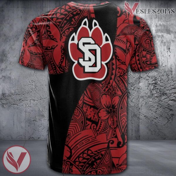 South Dakota Coyotes NCAA Polynesian Pattern Shirt, Unique Gifts For Fans - Vesles2014s 1